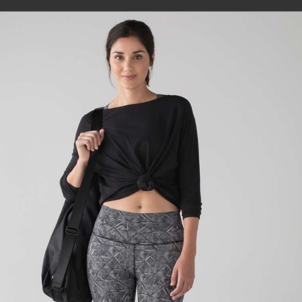 LULULEMON 4 Black Relaxed Back in Action Boatneck Pima Cotton